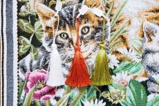 画像10: 「移動中」45×45 草花の中の子猫たち (10)