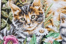 画像7: 「移動中」45×45 草花の中の子猫たち (7)