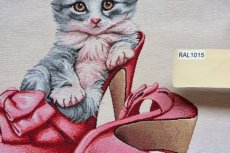 画像9: 「移動中」はぎれ45×45：子猫とピンヒール（グレイ・ピンク） (9)
