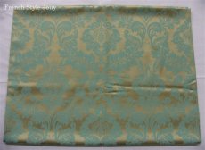 画像2: 「F在庫」はぎれ70×50：トレント（色番60クリームベース水色） (2)