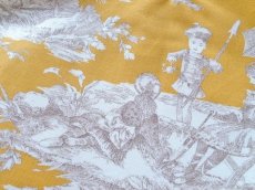 画像4: 「F在庫」Vデザインのショルダーバッグ（水の物語・マスタード） (4)