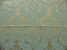 画像1: 「F在庫」はぎれ70×50：トレント（色番60クリームベース水色） (1)