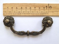画像1: 「F在庫」取っ手：リューズ11cm（アンティークゴールド） (1)