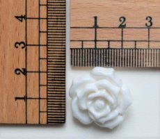 画像2: 「F在庫」ボタン：白バラ23mm (2)