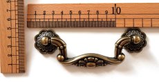 画像2: 「J即納/F在庫」取っ手：ルイ15世12.5cm(アンティークゴールド) (2)