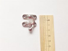 画像2: 「F在庫」留め金具（薄板）シルバー (2)