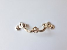 画像1: 「J即納」取っ手：アントワネット11cm（アンティークシルバー） (1)