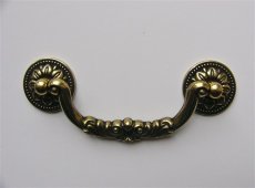 画像1: 「J即納」取っ手：ルイ16世12.5cm（アンティークゴールド） (1)