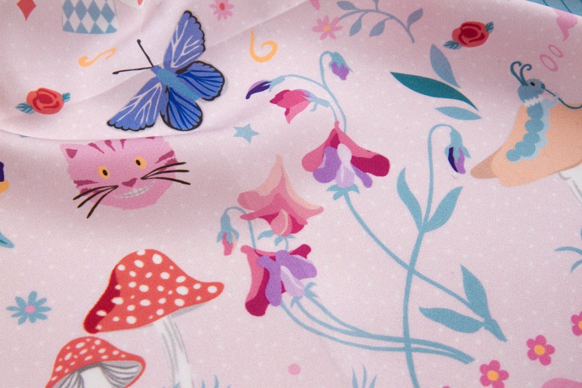 画像13: 「取寄せ」シルクスカーフ 67×67cm ：不思議の国のアリス 3色 (13)