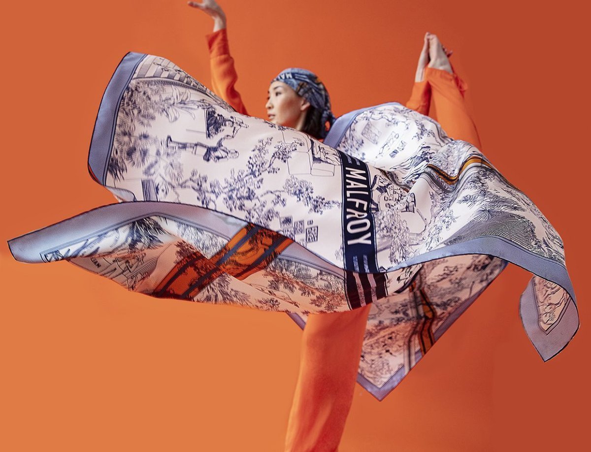 画像4: 「取寄せ」シルクスカーフ 120×120cm ：トワルドジュイ・アーバン 4色 (4)