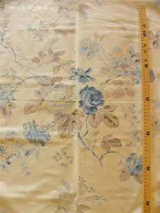 画像3: 「J即納」布：フルールマノン（アイボリーベース水色）長さ50cm単位 (3)