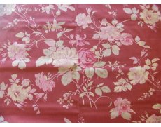 画像1: 「J即納」布：フルールマノン（赤ベースピンク）長さ50cm単位 (1)