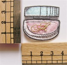 画像2: 「J即納」廃盤ワッペン：香水瓶（丸底型） (2)
