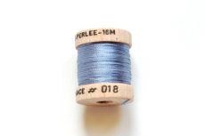 画像1: 「J即納」絹糸：AU VER A SOIE　（色番号018：ブルー）16m (1)