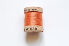 画像1: 「J即納」絹糸：AU VER A SOIE　（色番号038：オレンジ）16m (1)