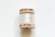 画像1: 「F在庫」絹糸：AU VER A SOIE　（色番号101：ホワイト）16m (1)