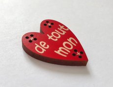 画像3: 「F在庫」廃盤木製飾りボタン：心を込めて(赤・ハート、高さ2.5cm) (3)