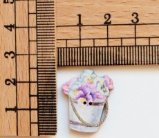 画像2: 「J即納」木製飾りボタン：パンジーのブーケ（高さ2.3cm） (2)