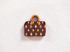 画像1: 「J即納」木製飾りボタン：ハンドバッグ（LOUIS、幅2.1cm） (1)