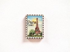 画像1: 「J即納」木製飾りボタン：パリの切手(穴なし、高さ2.3cm) (1)