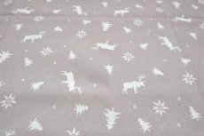 画像9: 「移動中」はぎれ80×50：トナカイとエーデルワイス（グレージュベース） (9)