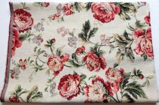 画像2: 「J即納」はぎれ70×50：ゴブラン織り アンティーク・フルール（大花、アイボリーベース赤） (2)
