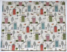 画像13: 「F在庫」はぎれ70×50：ワンちゃんとご近所さん（ベージュベース） (13)