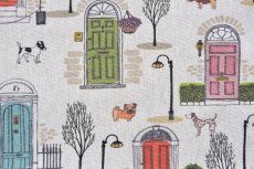 画像1: 「F在庫」はぎれ70×50：ワンちゃんとご近所さん（ベージュベース） (1)